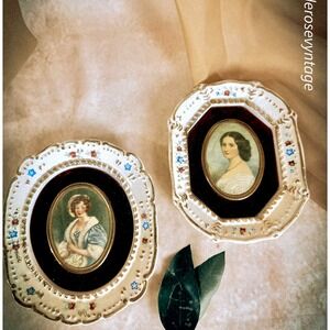 Hand Painted Porcelain Framed Cameo‎ Creations